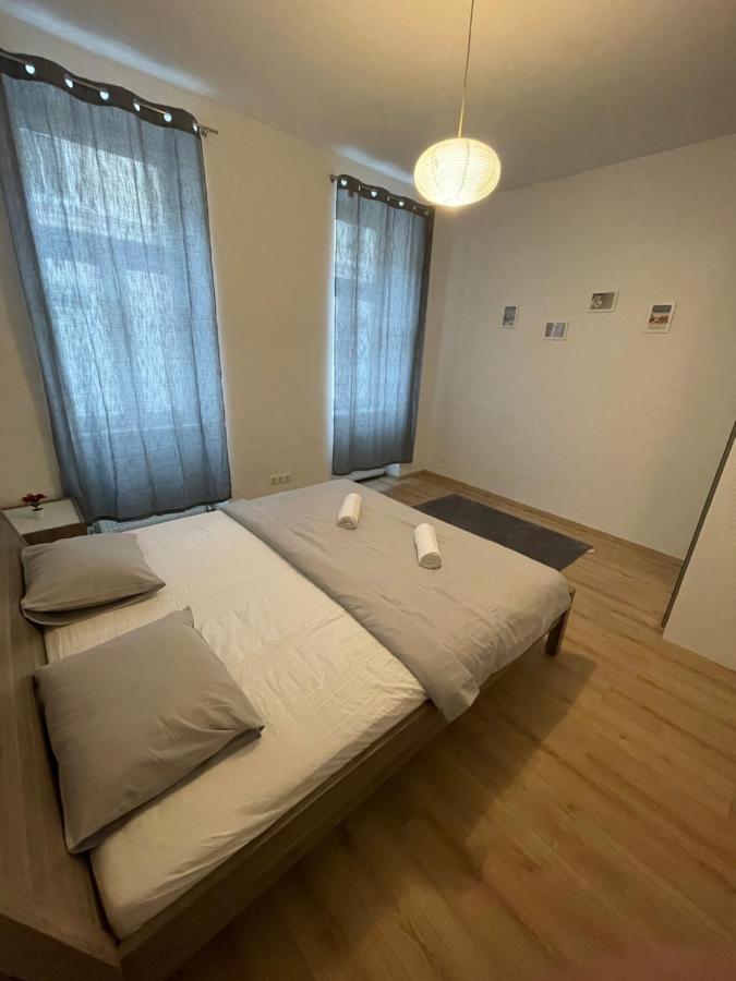 Cozy 8-Person Home In Vienna Located At Haberlgasse 82 N1 Екстериор снимка