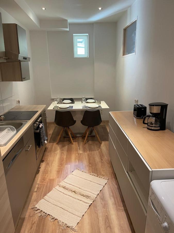 Cozy 8-Person Home In Vienna Located At Haberlgasse 82 N1 Екстериор снимка